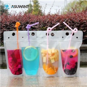 ถุงกระเป๋าพวยของเหลวใสพร้อมที่จับฟาง