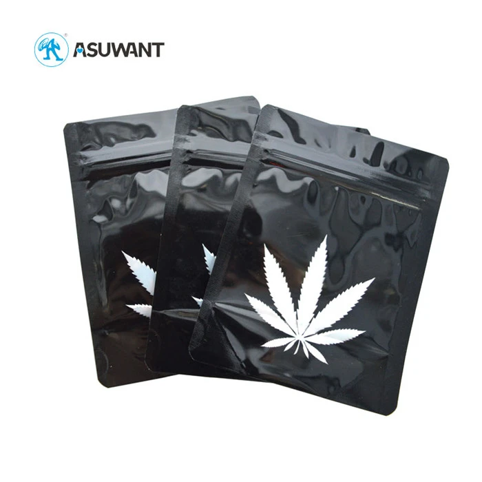 Opaque Medical Marijuana Edible Packaging Punches , Odour Proof Bags For Cannabis Concentrate Packaging